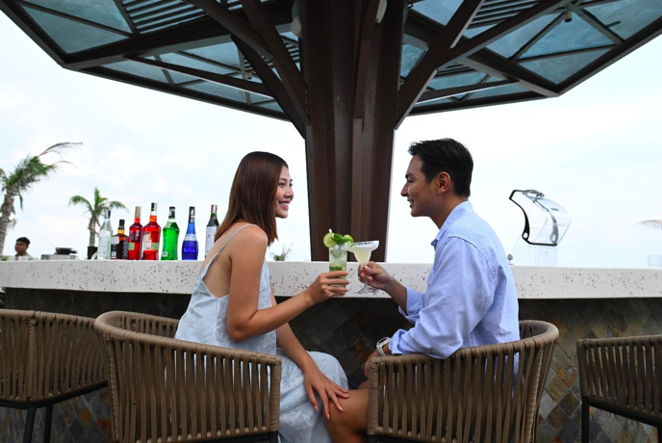 Chúng Huyền Thanh và hành trình 4 mùa cảm xúc cùng gia đình tại chuỗi resort thuộc Radisson Hotel Group