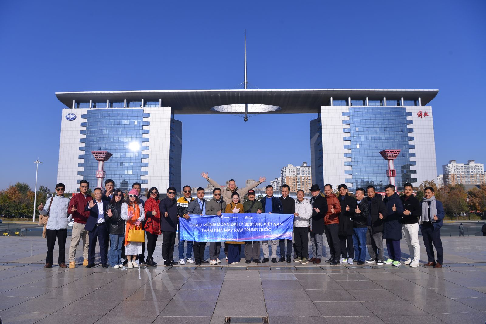 Đoàn đại lý Bestune Việt Nam làm việc tại FAW – Tập đoàn ôtô hàng đầu Trung Quốc