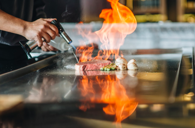 Thứ 6, 14/08/2026, 09:30 AM “Sizzling Summer Fest” trở lại: Trọn vị ẩm thực, nhân đôi điểm thưởng tại các khách sạn IHG Việt Nam